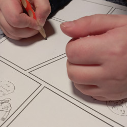 Atelier de BD court en 3 cases ou de planches manga pour des histoires courtes et drôle.