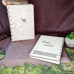 Carnet en bois chaton et dragon promenade en forêt