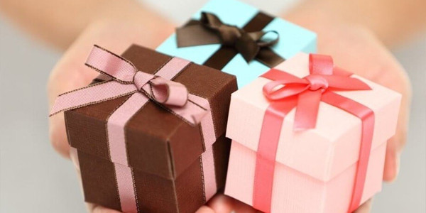 Pourquoi offrir un Cadeau personnalisé ?  CreaTigre